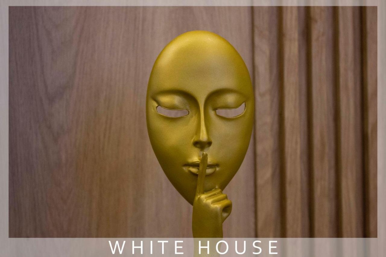 White House Villa Тбилиси Екстериор снимка
