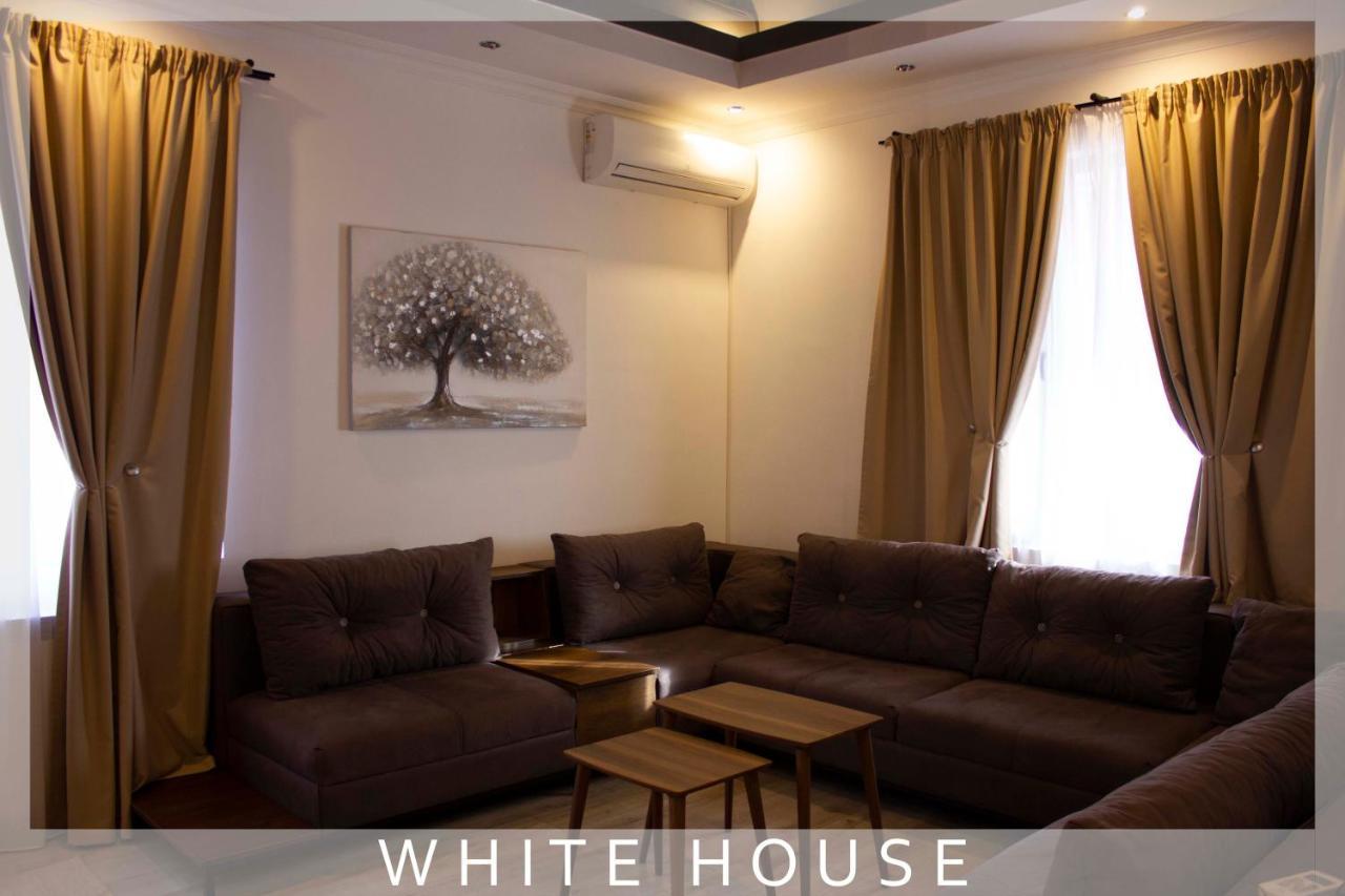 White House Villa Тбилиси Екстериор снимка