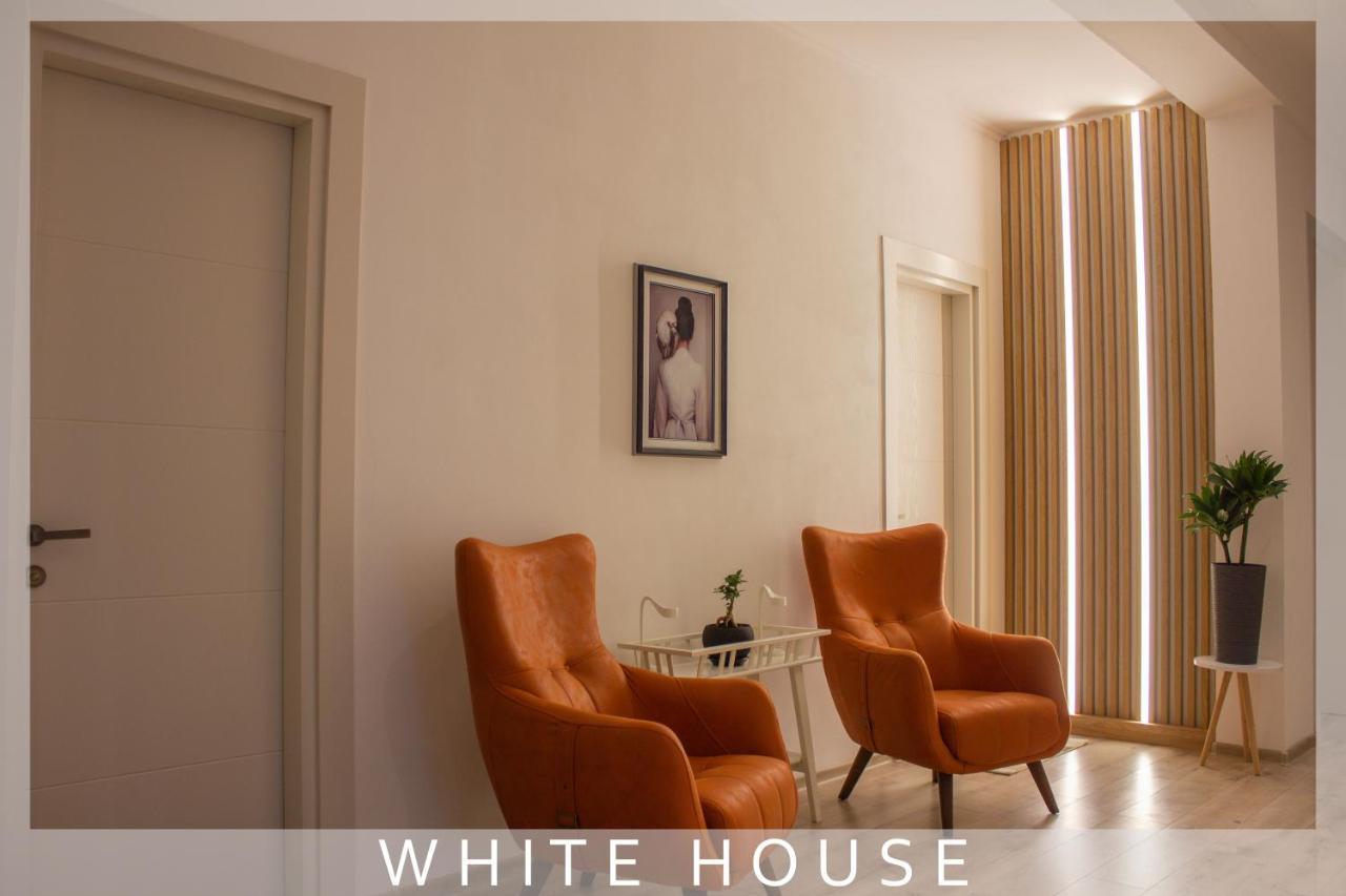 White House Villa Тбилиси Екстериор снимка