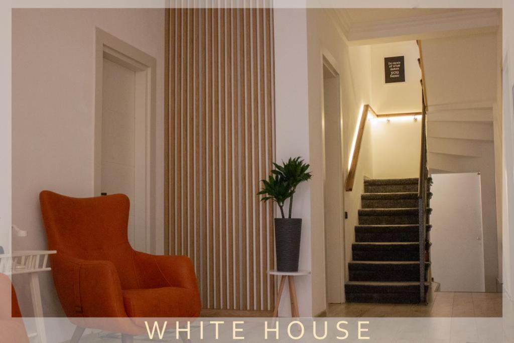 White House Villa Тбилиси Екстериор снимка