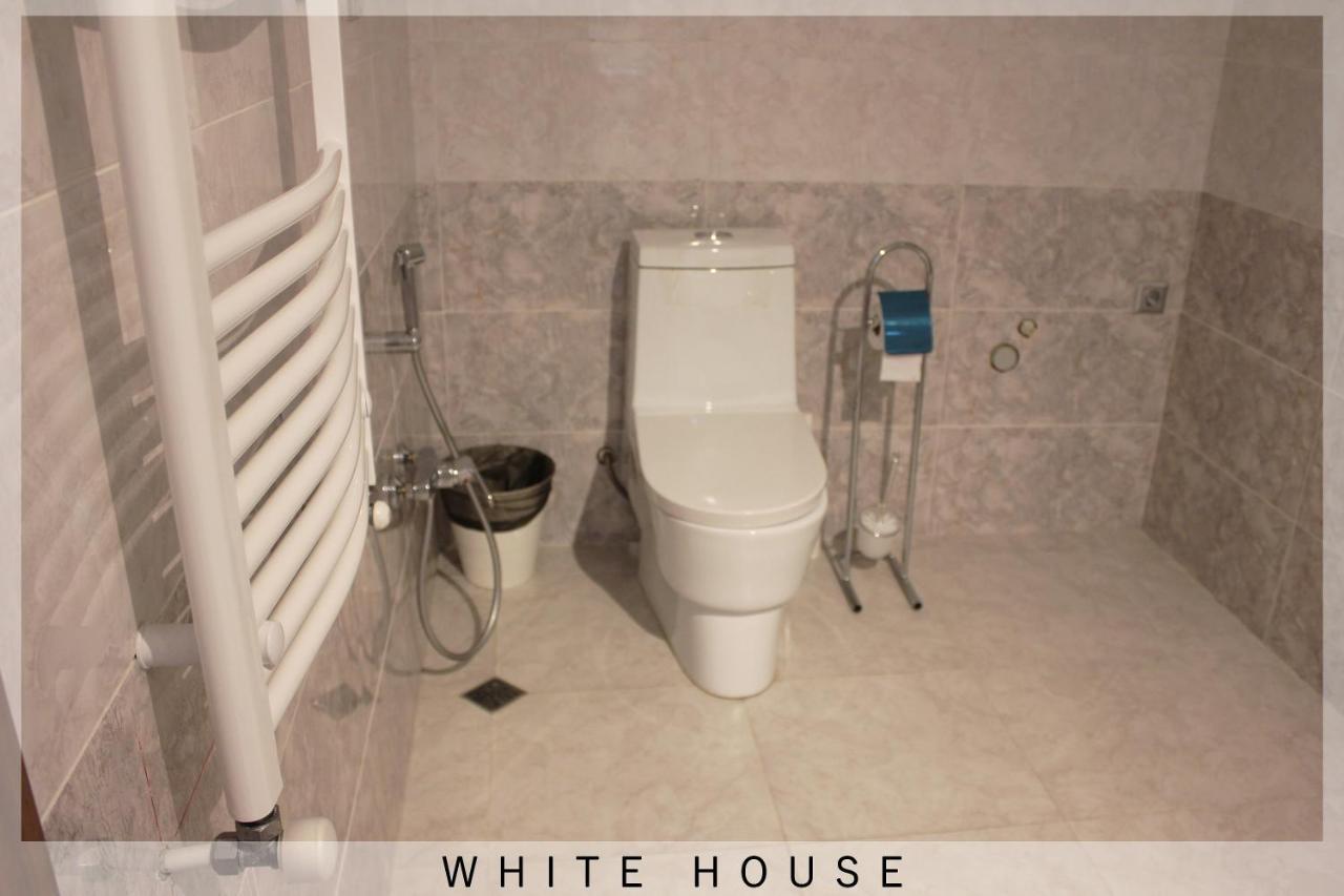 White House Villa Тбилиси Екстериор снимка